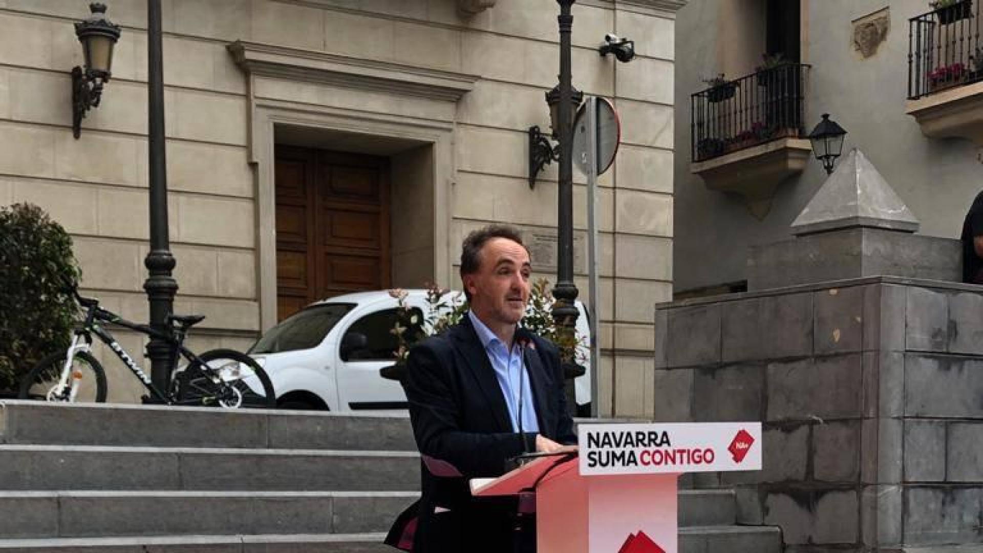 Esparza pide que Navarra Suma "no pierda ni un solo voto este domingo"