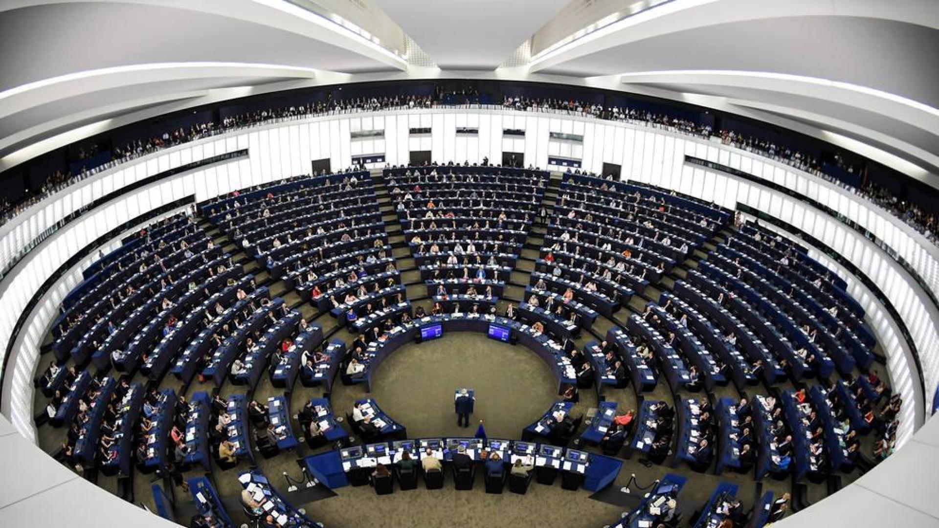 La Eurocámara rechaza la vigilancia de contenidos en Internet en el nuevo copyright