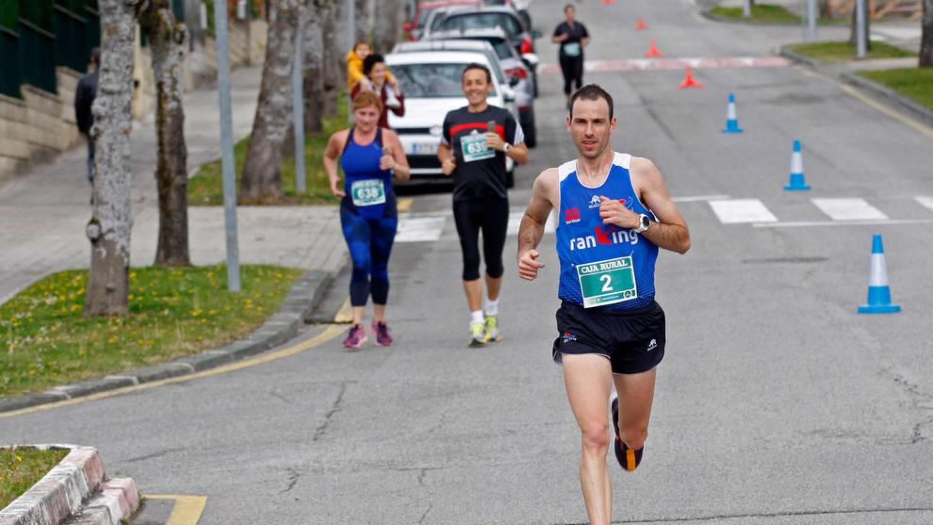 Javier Nagore bate el récord de los 5.000