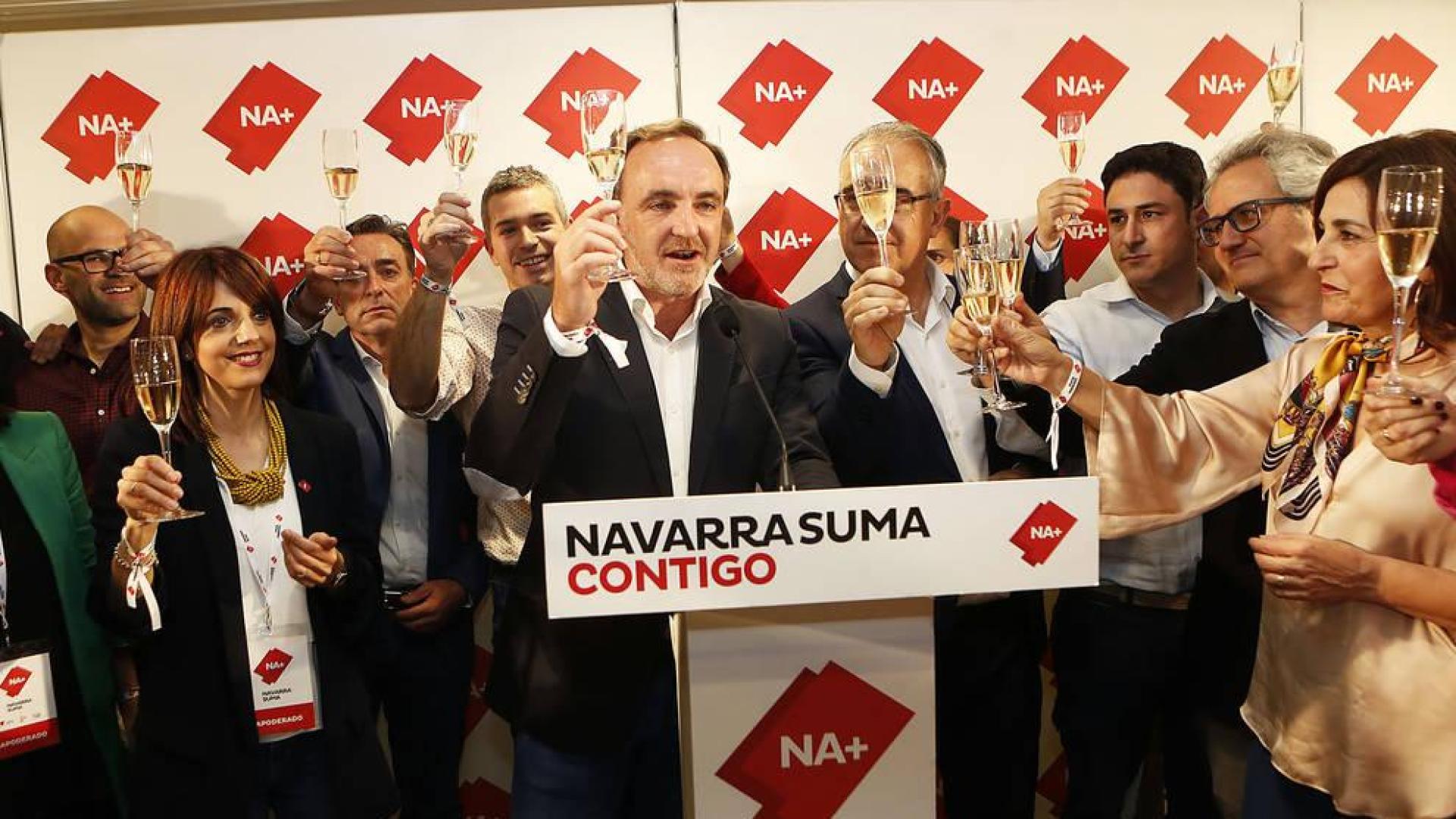 Esparza (NA+) asegura que "tiende la mano" al PSN para formar gobierno
