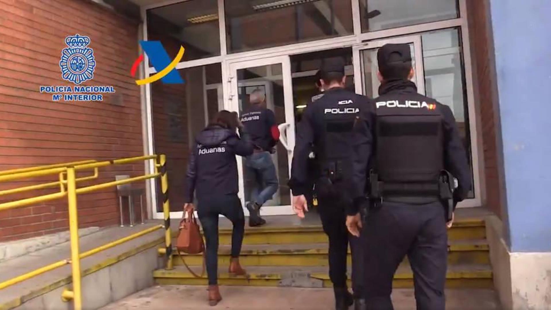 Intervienen cinco toneladas de cocaína en tres contenedores del Puerto de Barcelona