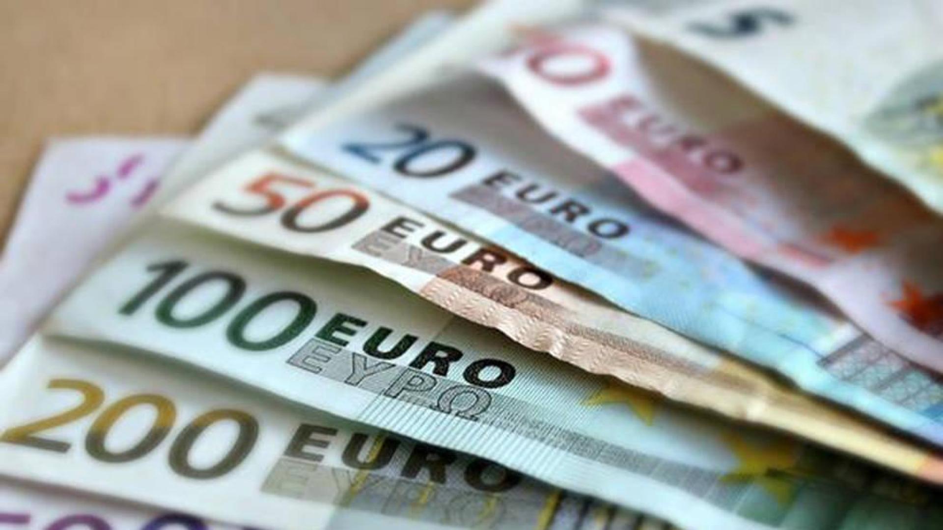¿Cómo afectaría al euro si Londres creará su propia moneda?