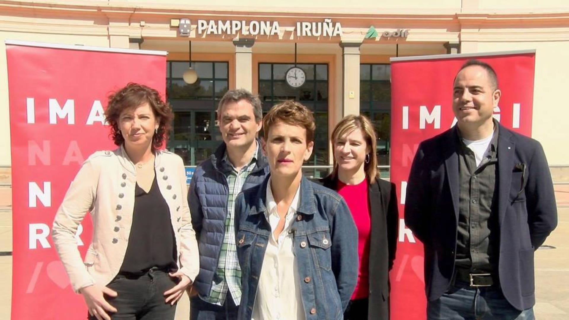 Chivite se compromete a impulsar el TAP y la banda ancha en Navarra