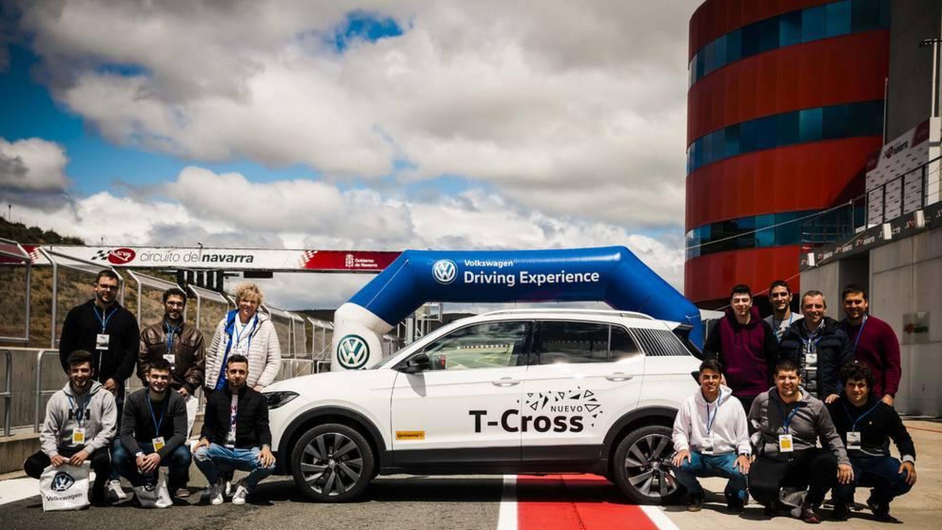 Volkswagen Navarra apuesta por la formación vial de sus aprendices