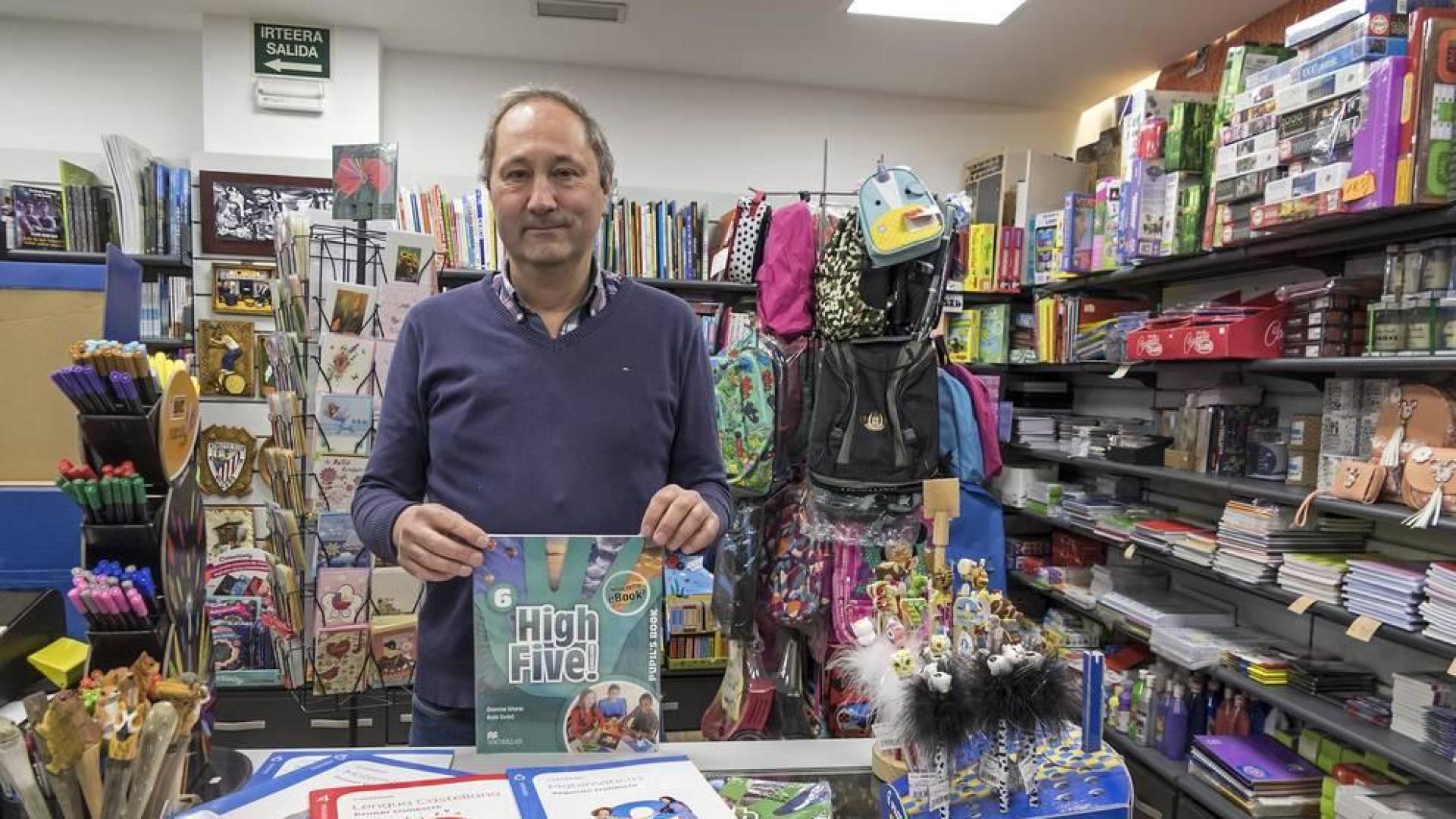 Remontival y los establecimientos de Estella sellan otro acuerdo para los libros de texto
