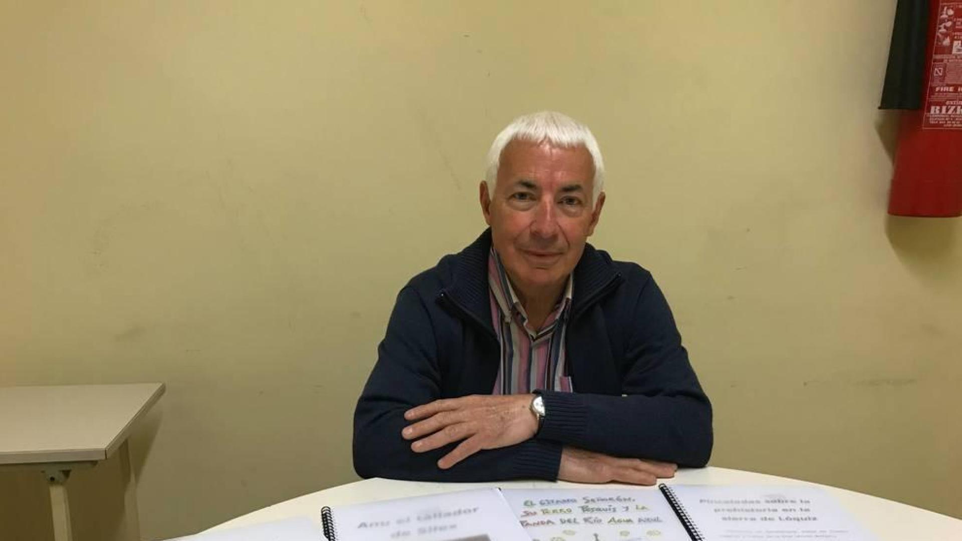 Esteban Ugarte traduce en ocho lenguas su cuento 'El gitano señorón'