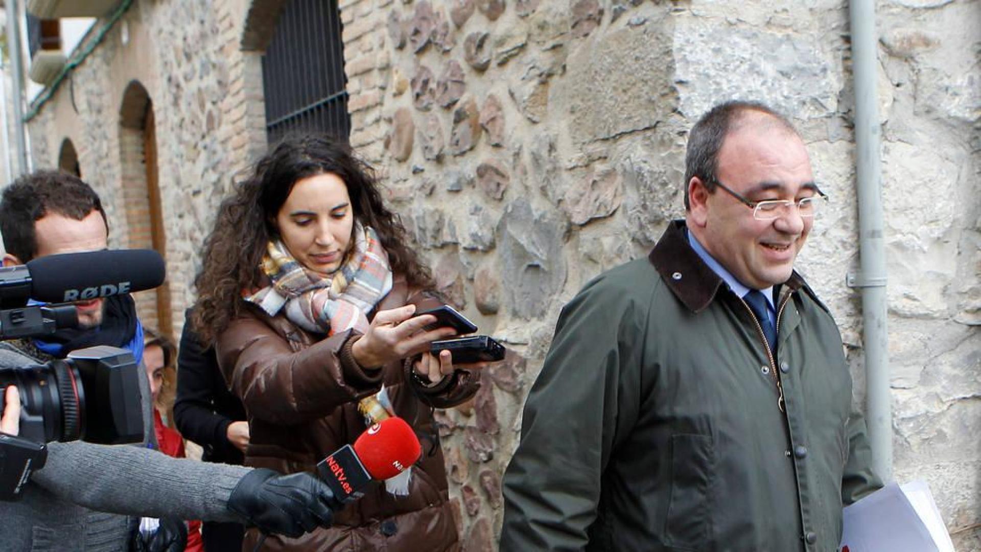 La jueza cambia de opinión y archiva la causa contra Andía y Potau por el bar de Egüés