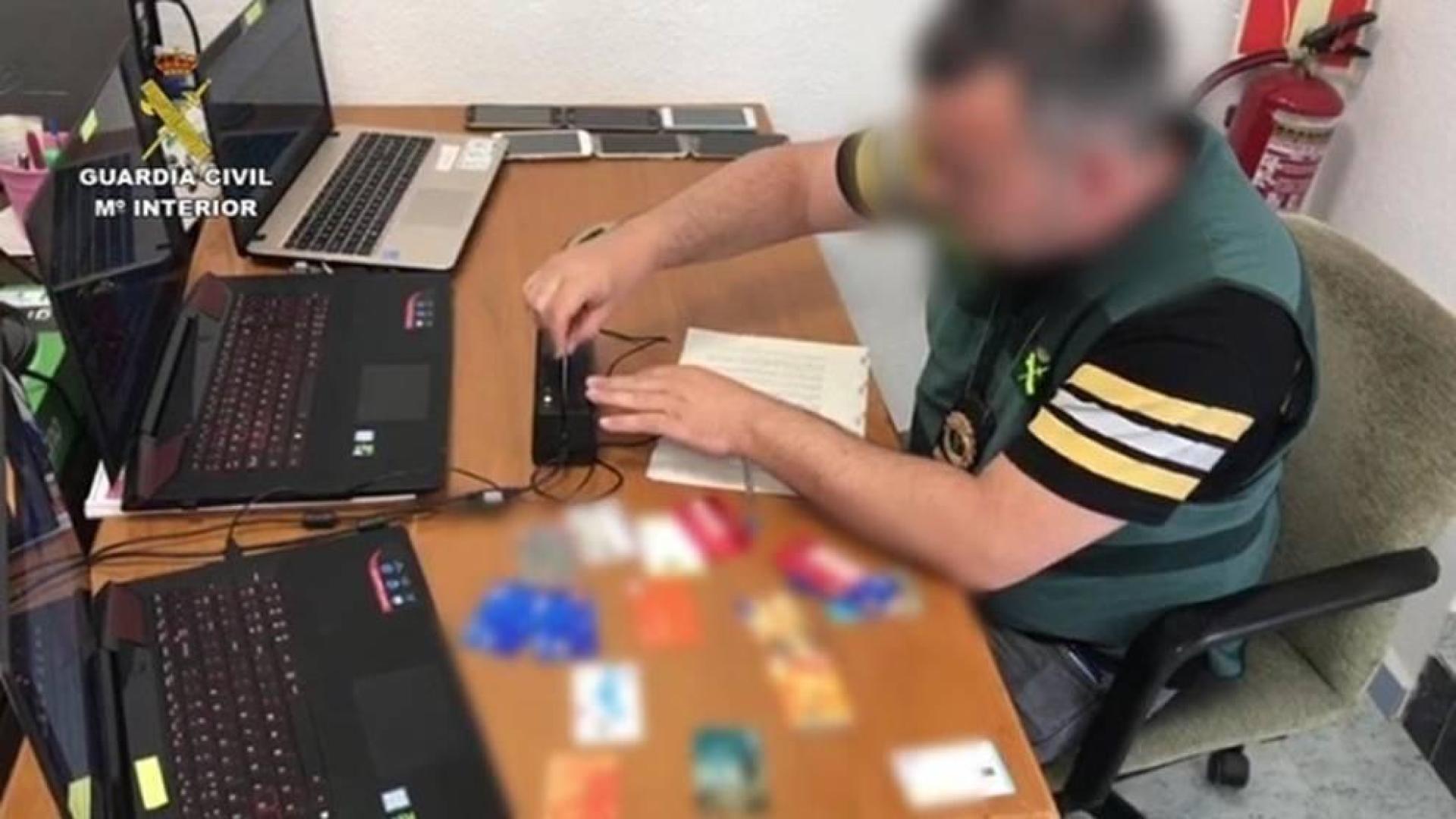 Al menos 35 detenidos por falsificar tarjetas bancarias, algunos en Pamplona