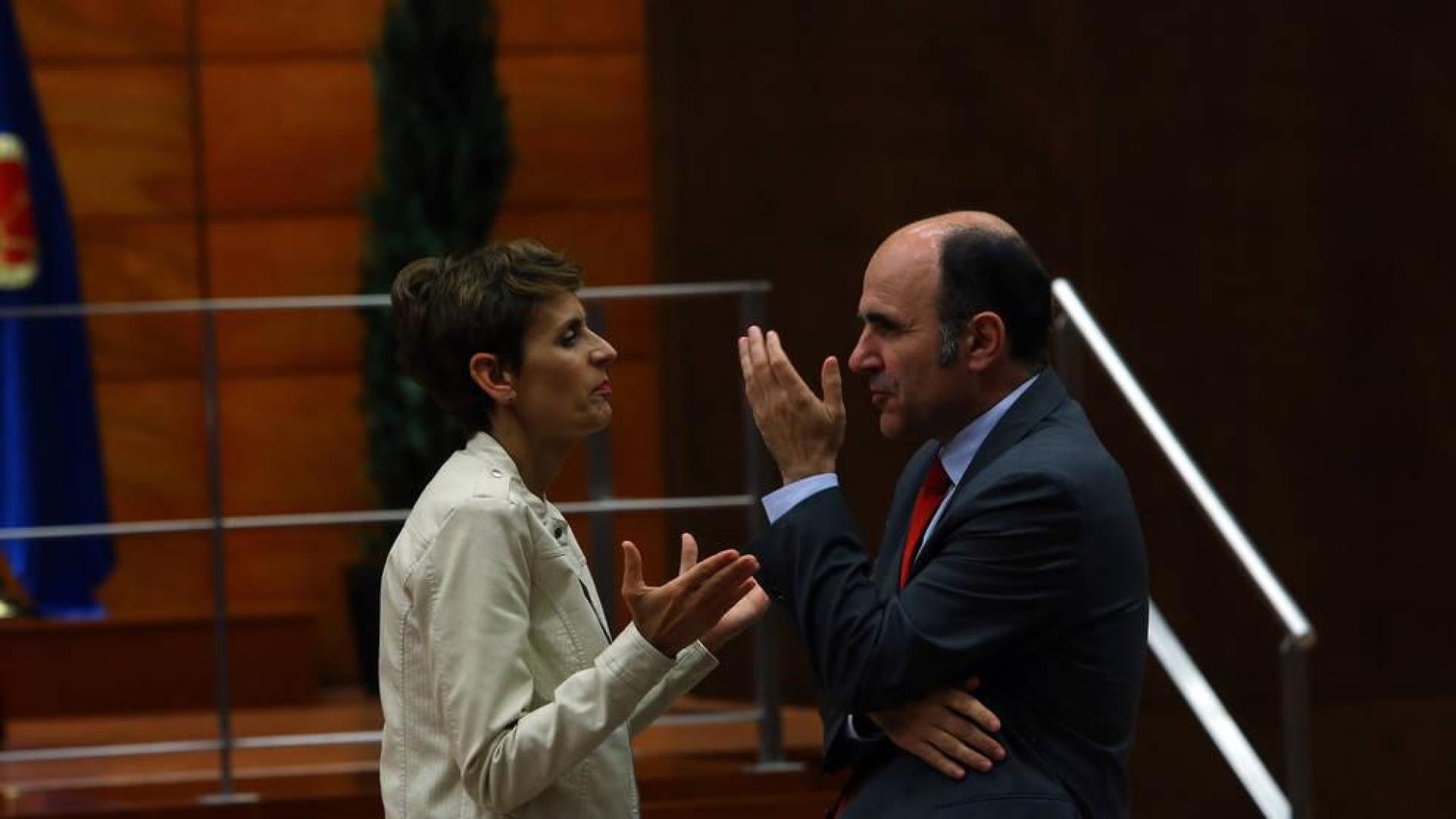 El PSN presidirá el Parlamento y quiere que Bildu no esté en la Mesa