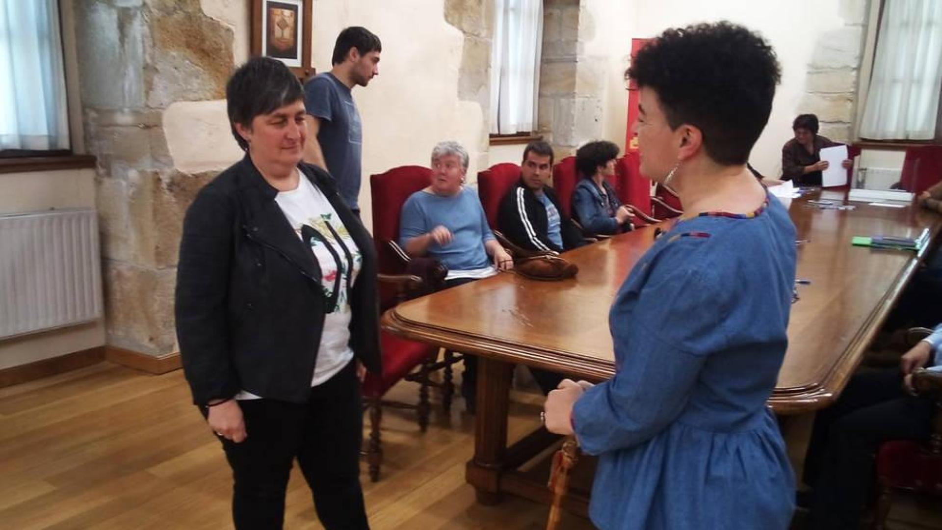 Silvia Marañón, alcaldesa de Etxarri-Aranatz con los diez votos de EH Bildu