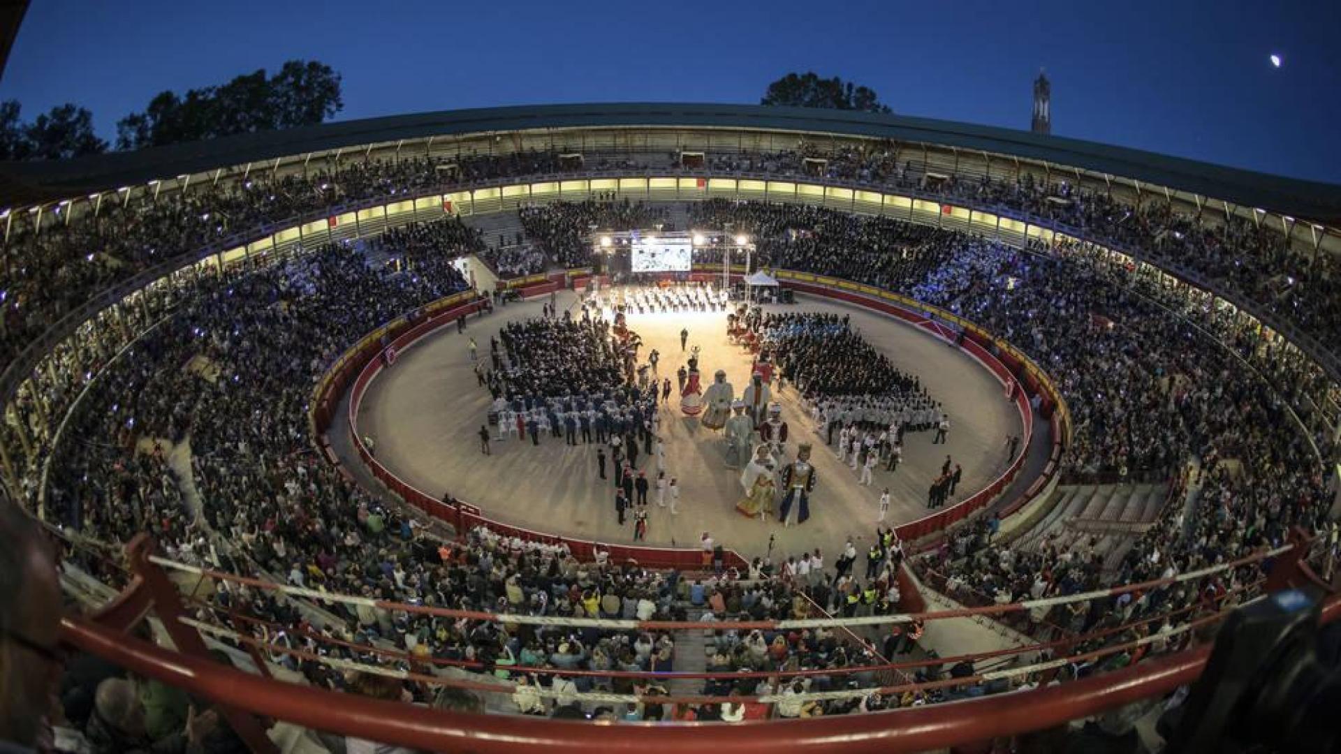 Apoteosis musical de La Pamplonesa ante 10.000 espectadores entregados