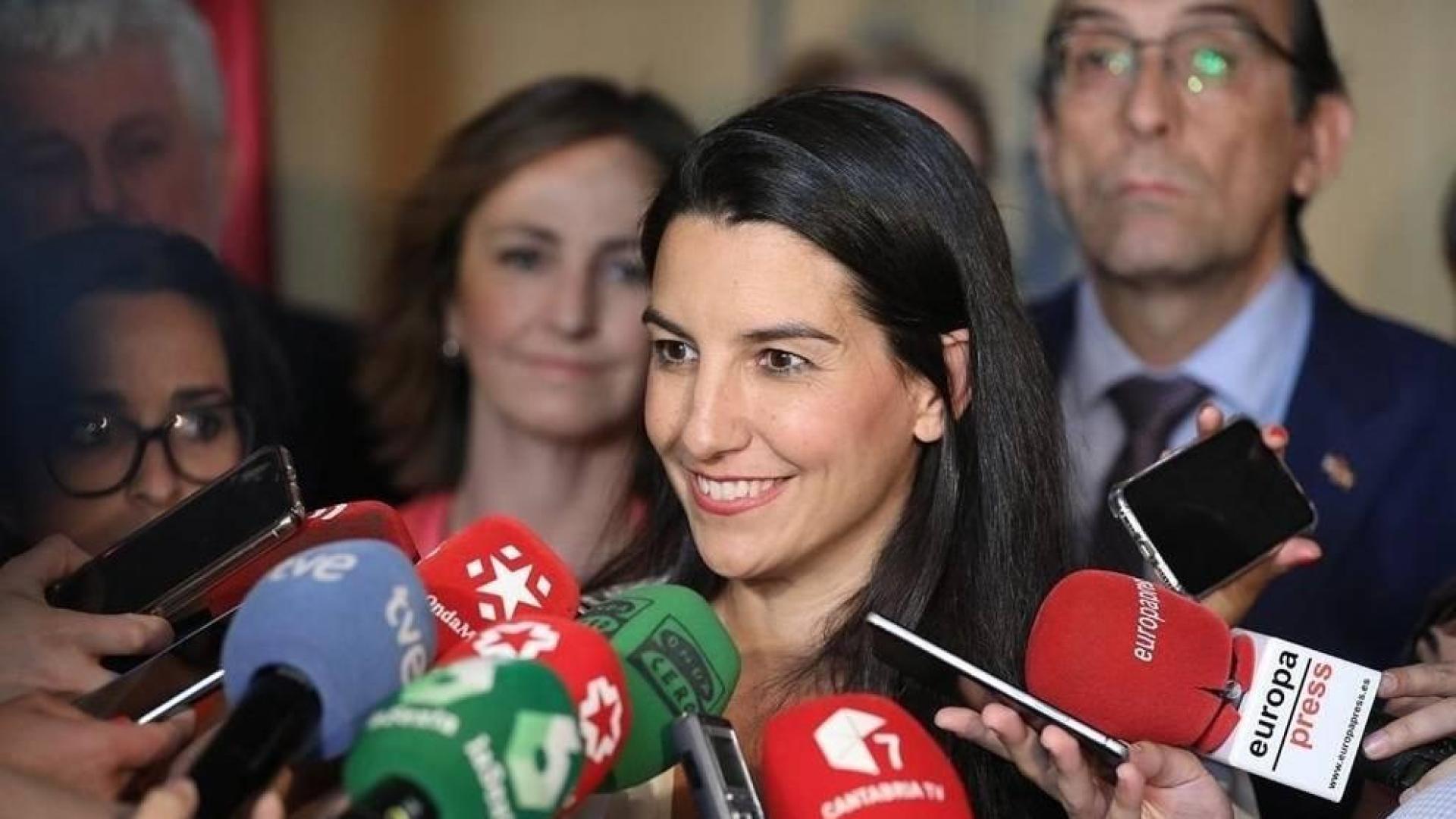 Monasterio (VOX) anuncia un preacuerdo con Ciudadanos y PP en la Asamblea de Madrid