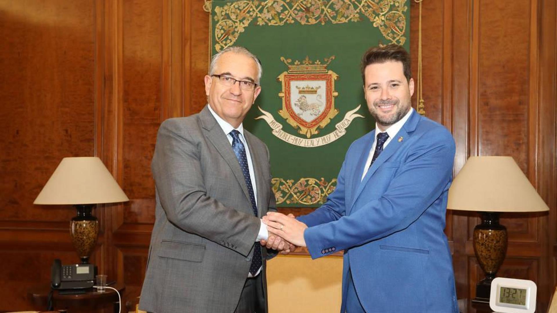 Los alcaldes de Pamplona y Tudela se comprometen a trabajar conjuntamente