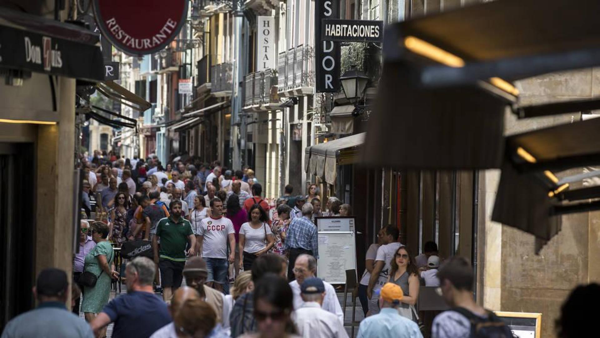 En la calle San Nicolás apuestan por el vaso de cristal para "dar calidad"