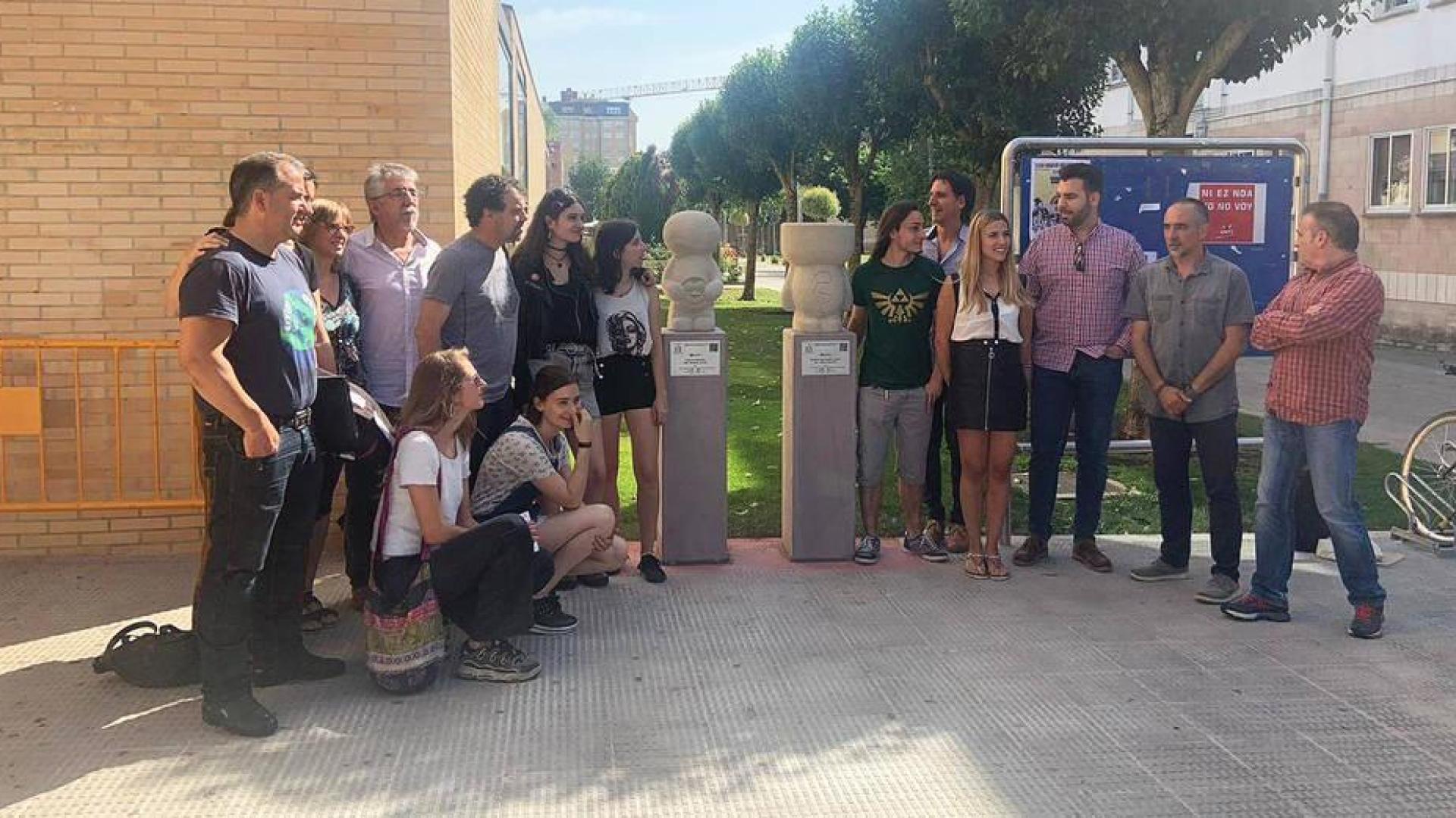 Los 'Pegman' de piedra se integran en Zizur