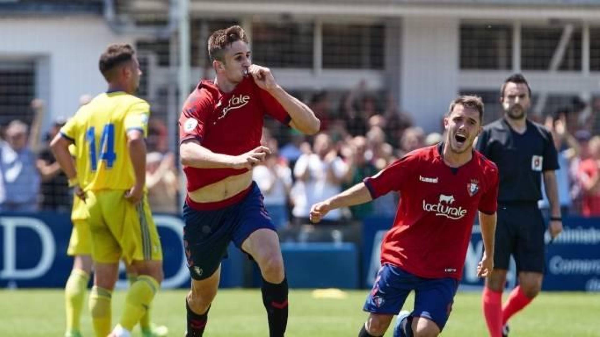 Osasuna renueva a Barbero, 'pichichi' del filial y lo sube a "dinámica" del primer equipo