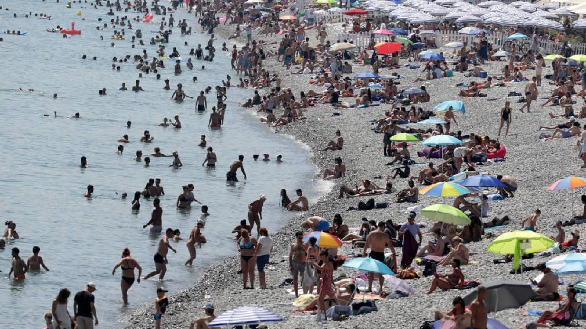 Francia declara la alerta roja en el sureste, en una Europa agobiada de calor
