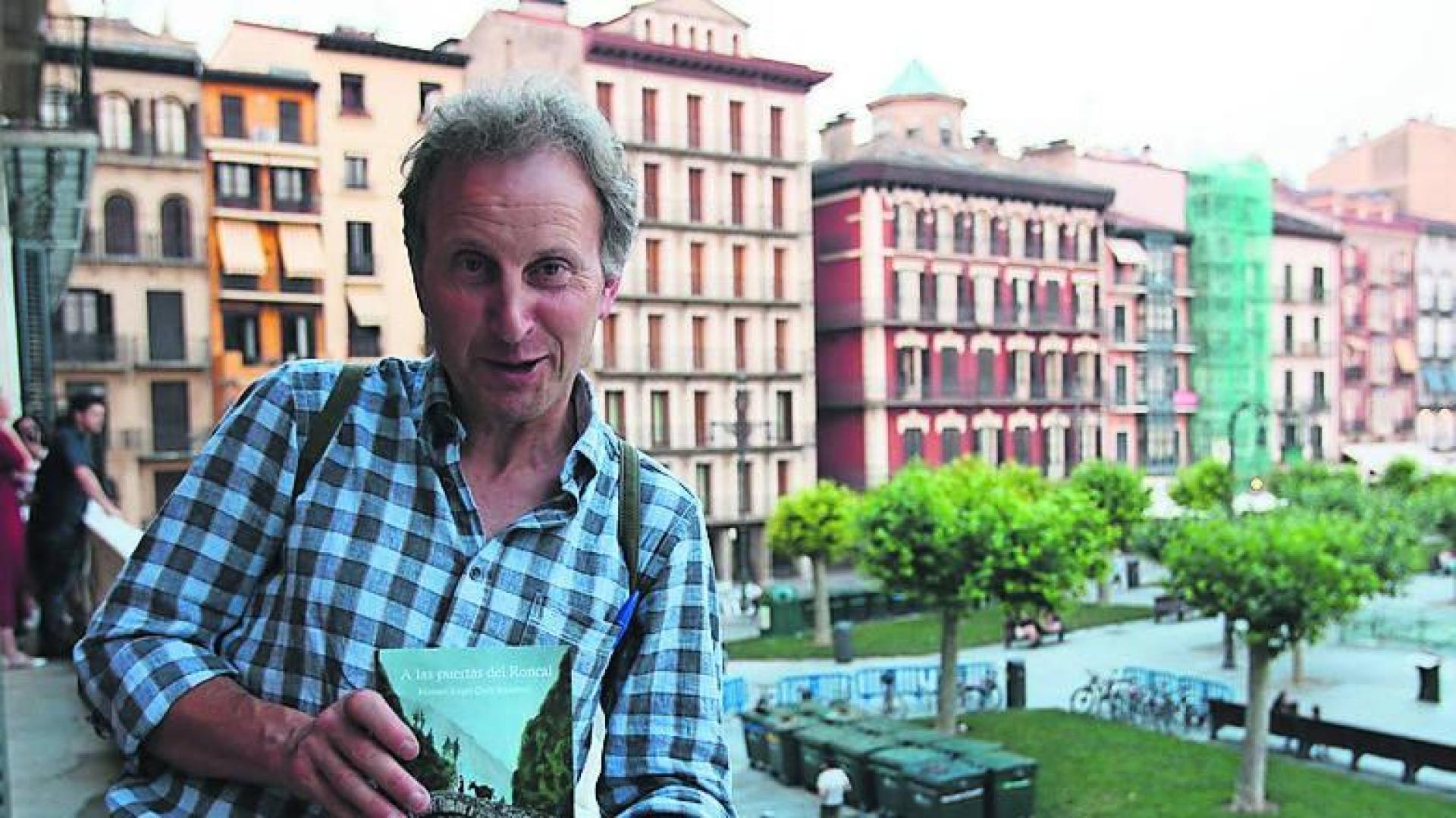 Una novela evoca a las alpargateras del valle de Roncal