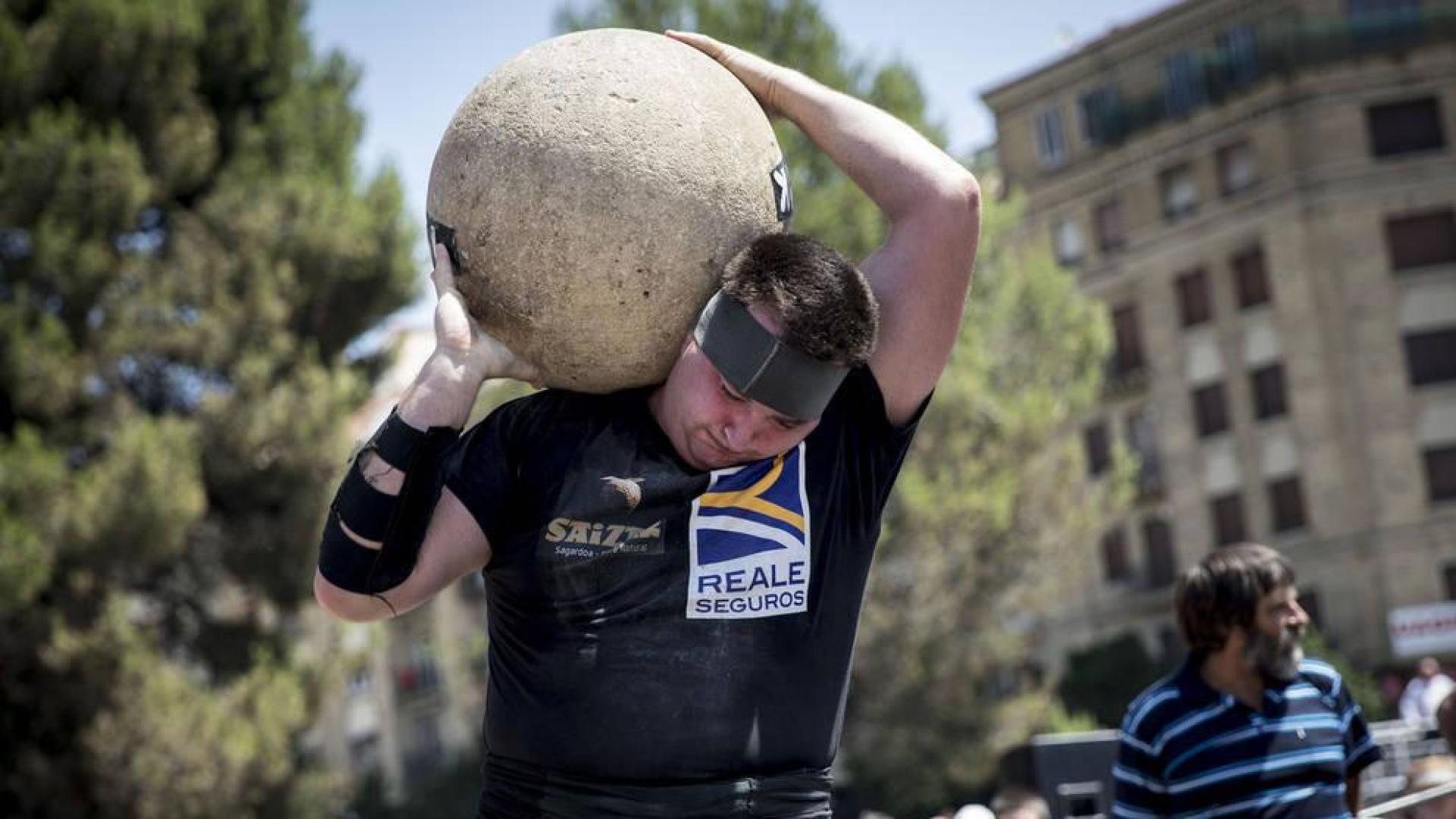 El deporte rural regresa a San Fermín