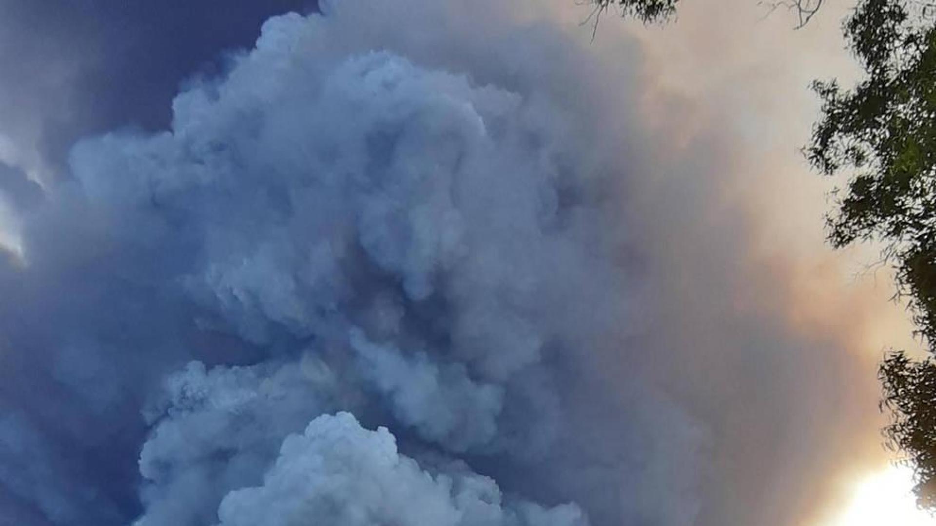 Momento de la erupción del volcán italiano 'Stromboli'.
