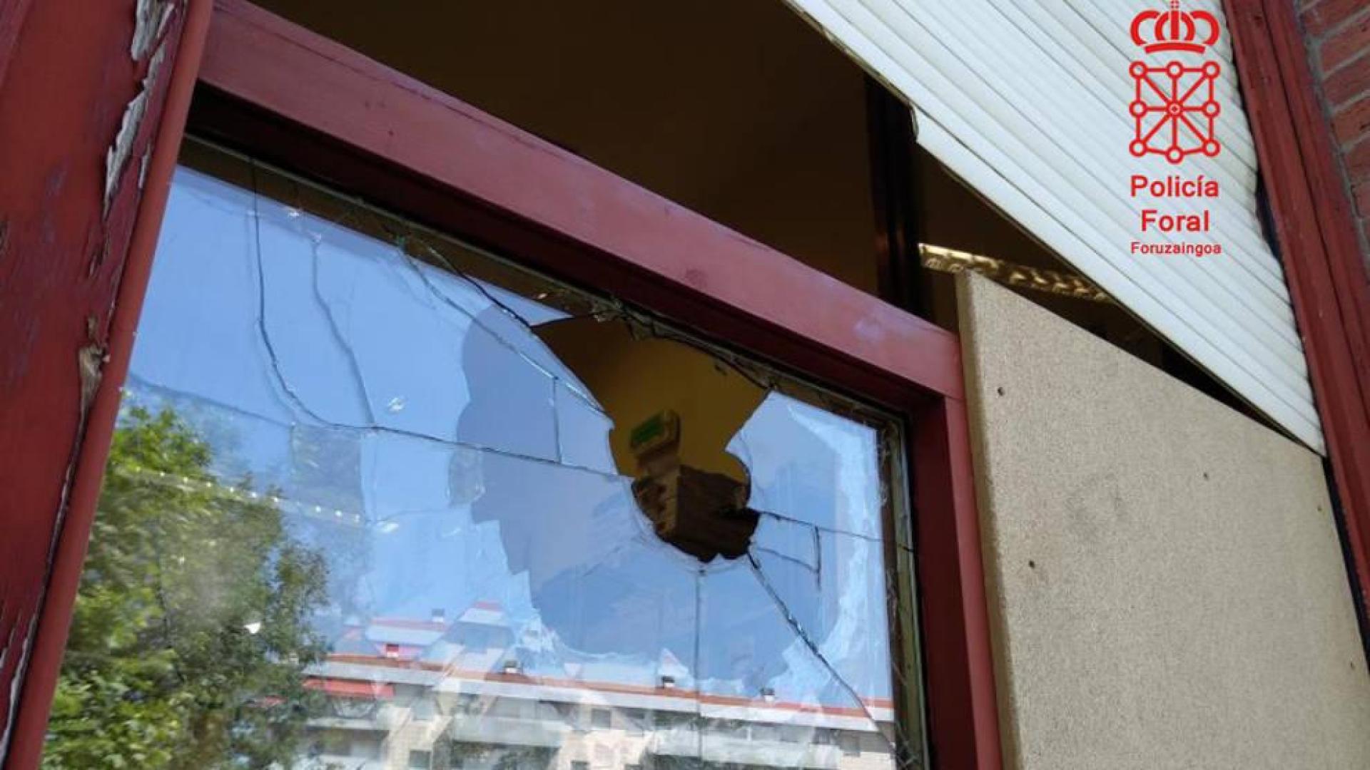 Dos detenidos por un presunto delito de robo con fuerza en el CHN