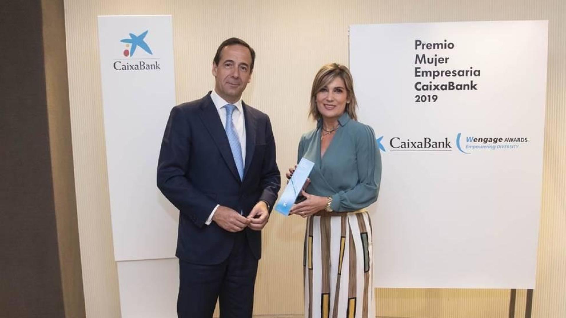 Laura Sandúa recibe el Premio Mujer Empresaria en Navarra 2019