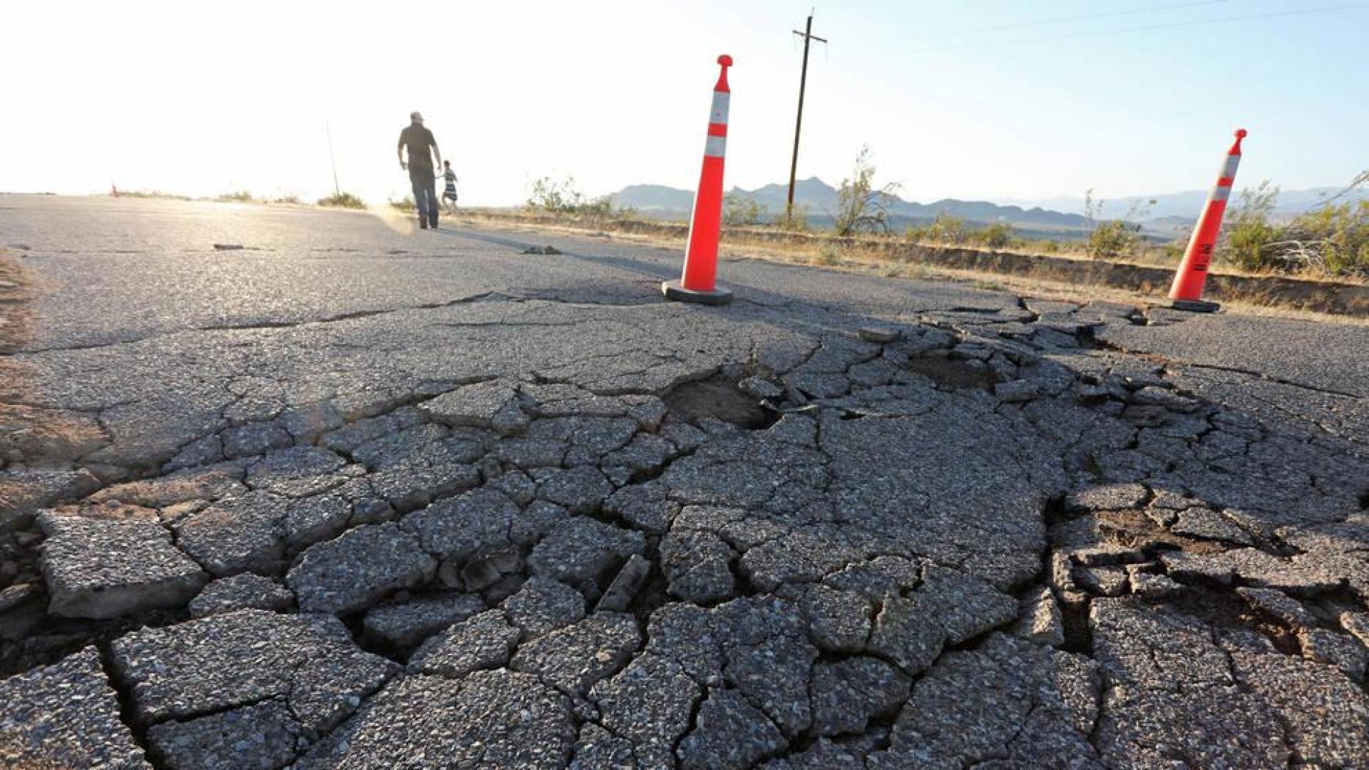 Un nuevo temblor de 7,1 sacude el sur de California