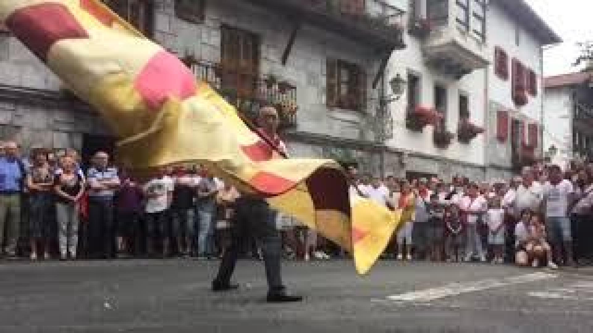 Baile de la bandera en San Fermín de Lesaka 2019