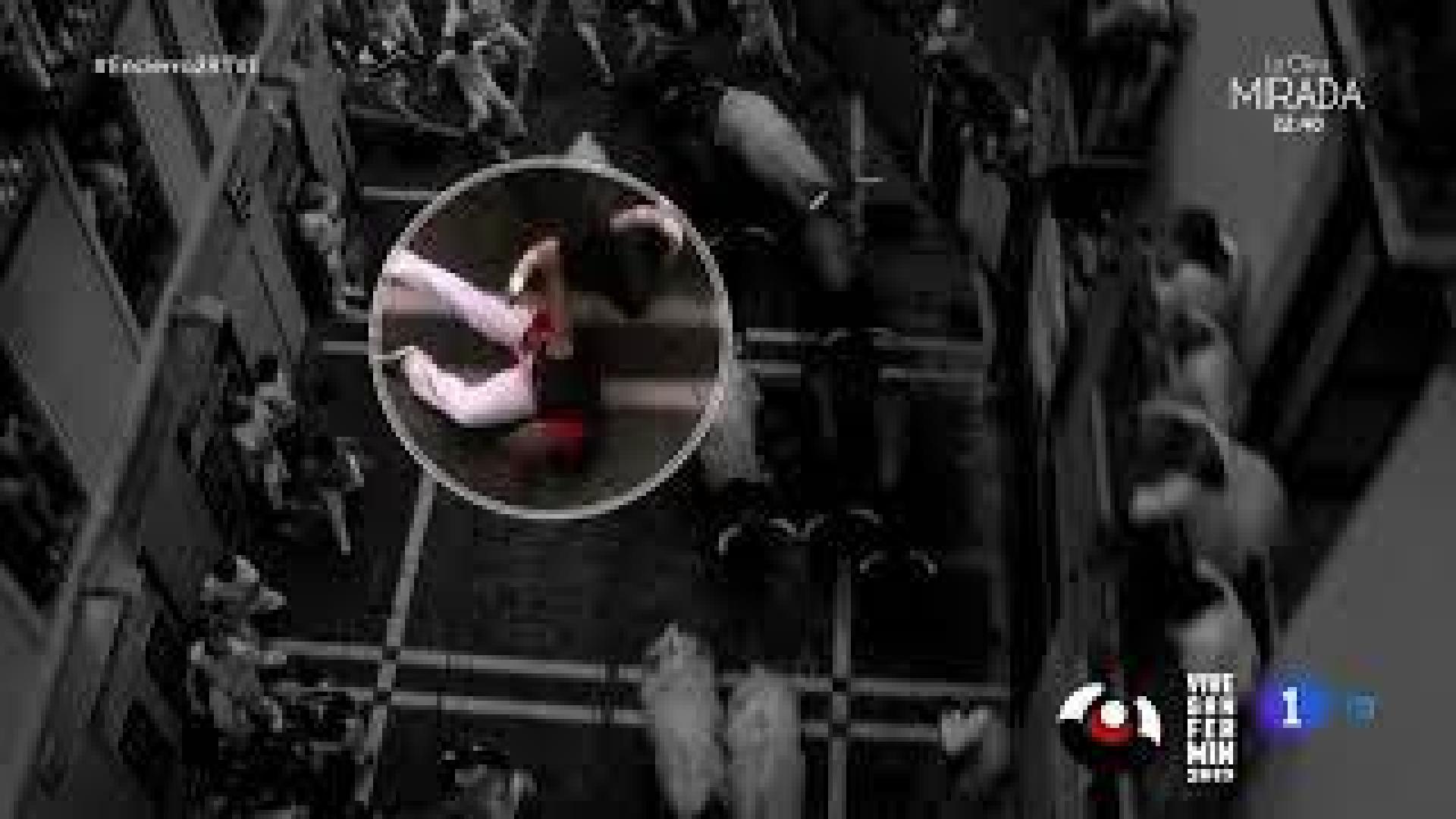 Cogida en Estafeta en el segundo encierro de San Fermín 2019