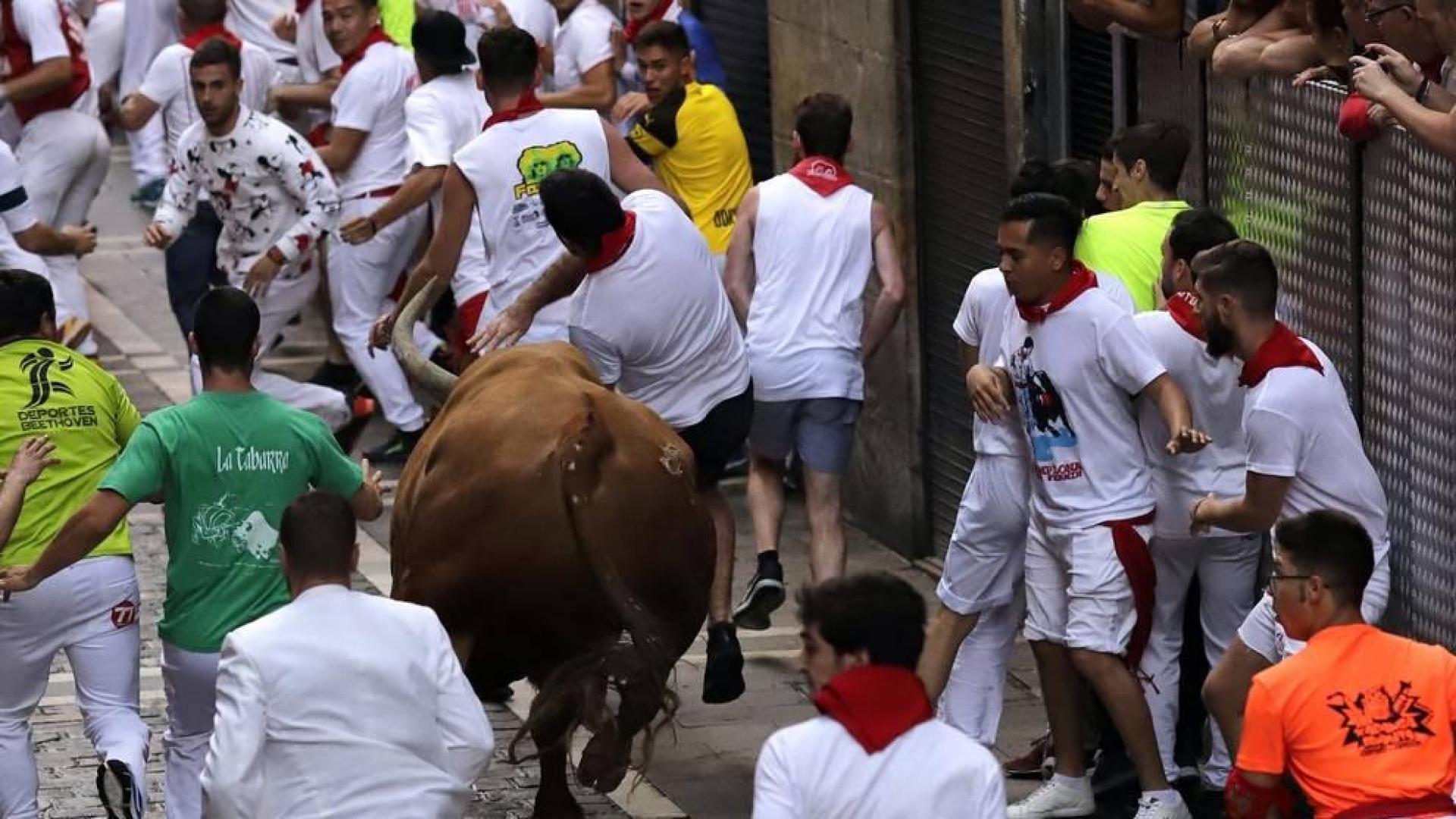 El corneado es J.C. australiano de 30 años