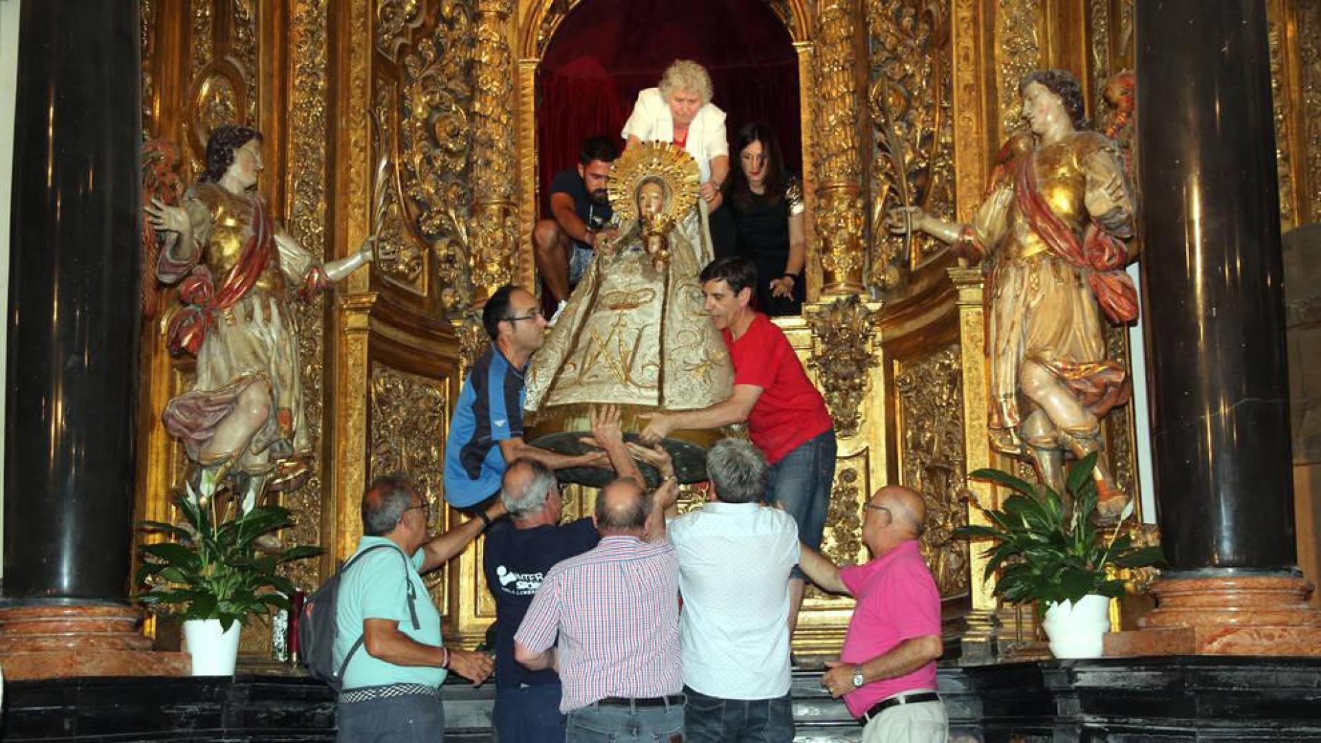 La patrona de Tudela se engalana para su fiesta