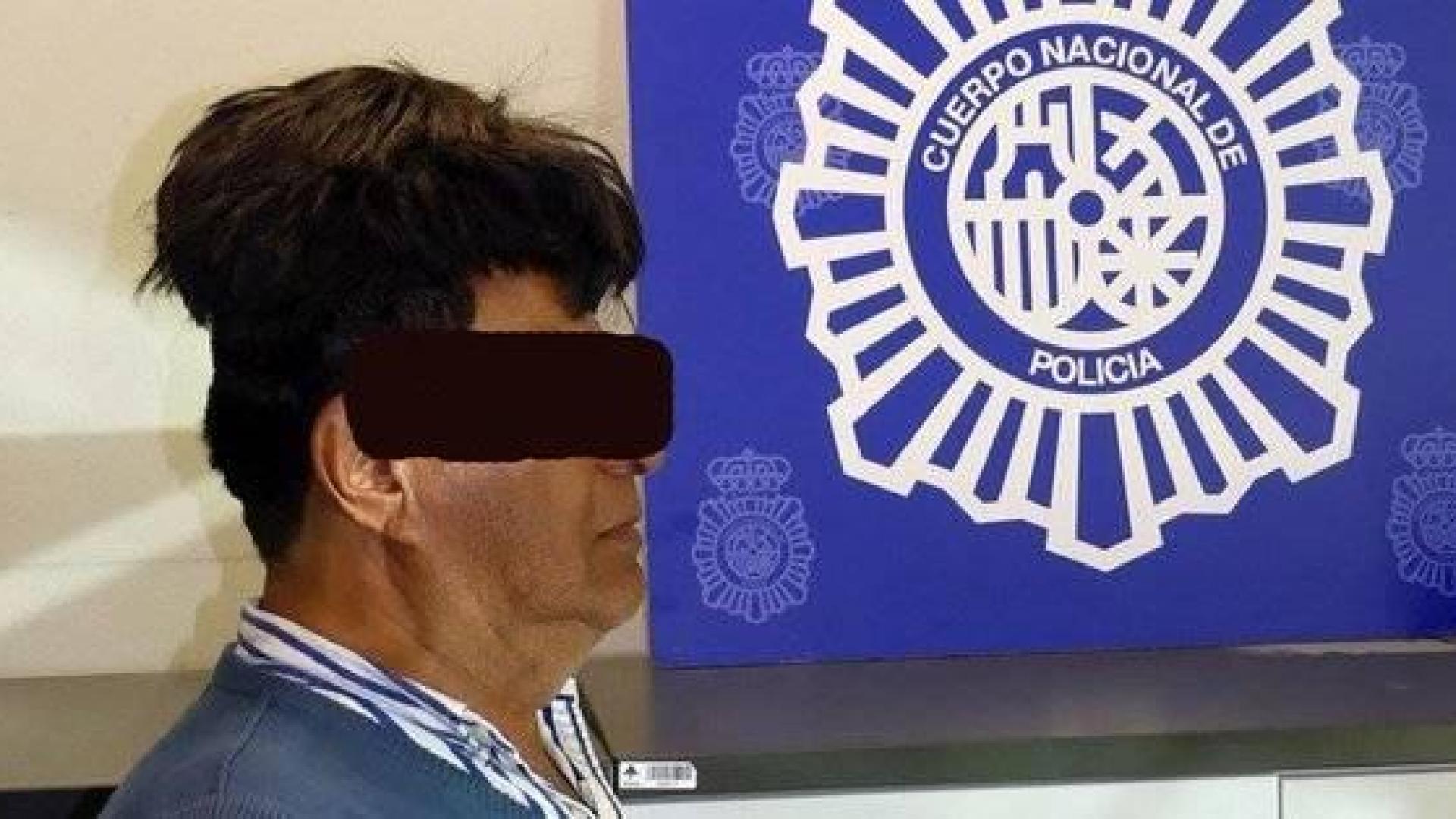 Interceptado en Barcelona con medio kilo de cocaína bajo el peluquín