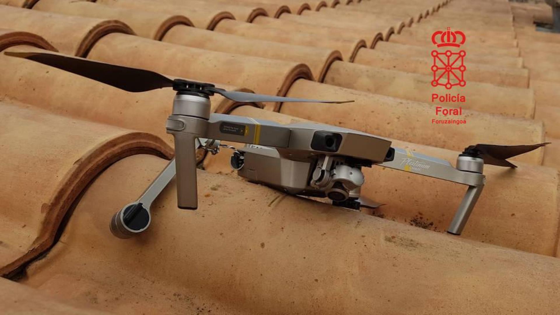 Policía Foral recupera un dron/RPA accidentado gracias a la colaboración ciudadana.