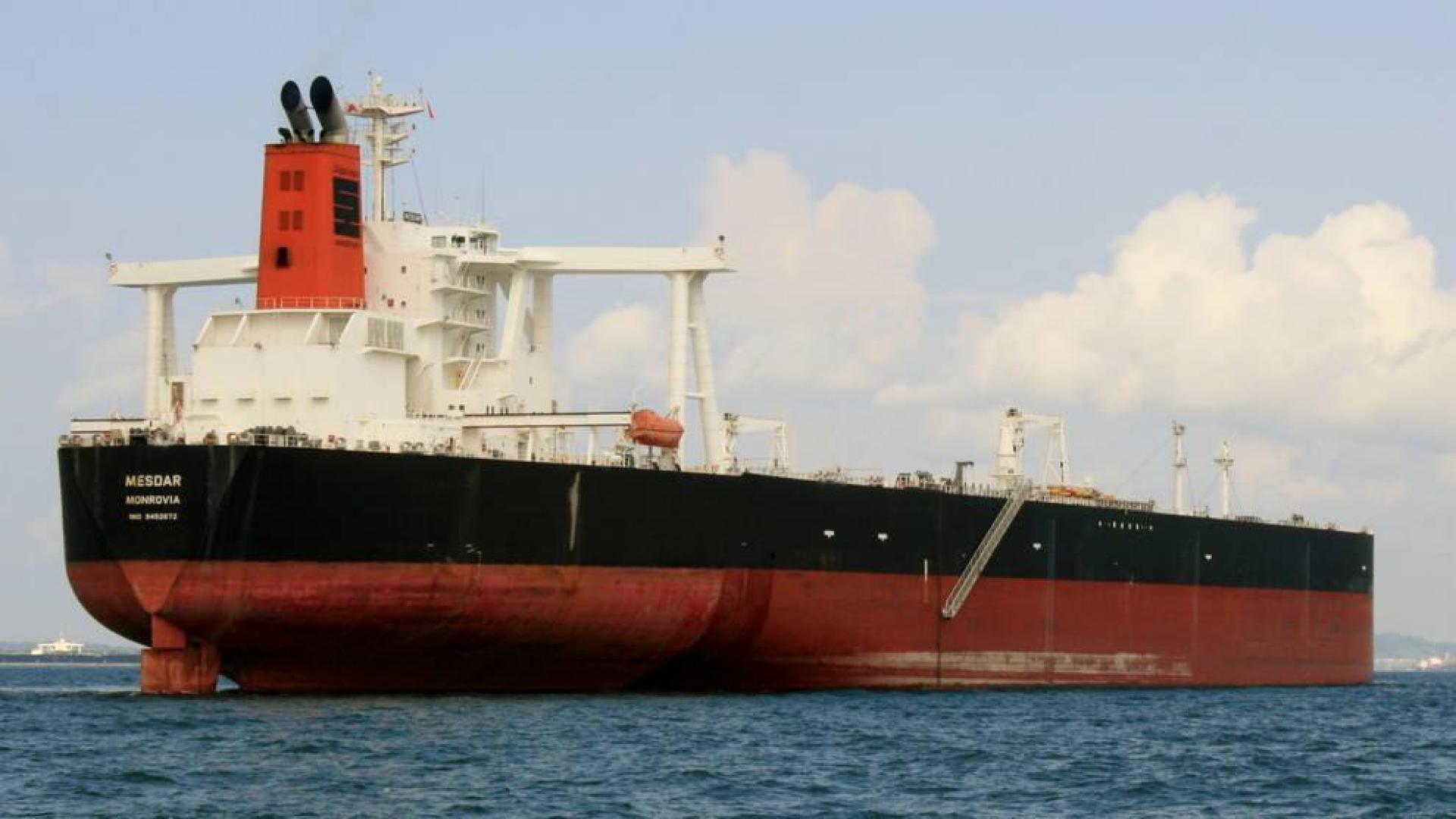 Irán asegura que el petrolero británico capturado chocó con un barco de pesca