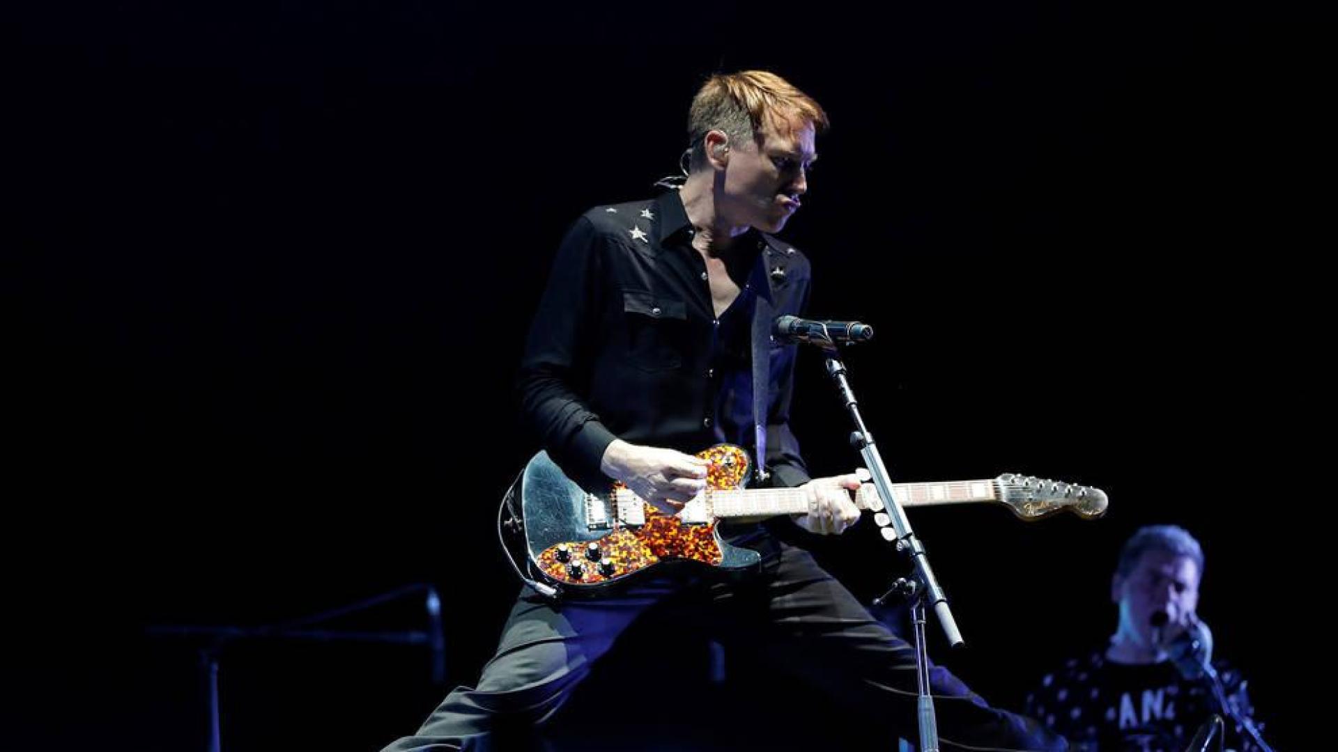 Alex Kapranos, de la banda británica Franz Ferdinand, durante su actuación en el Festival Internacional de Benicasim (FIB).