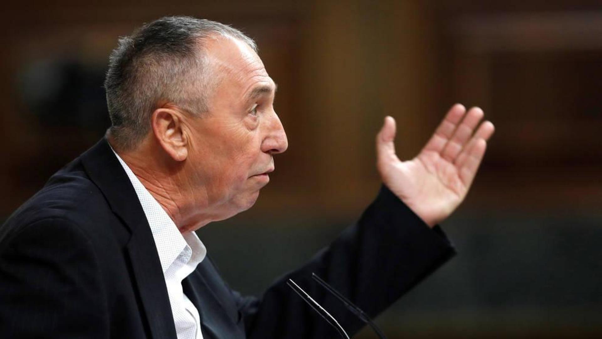 El portavoz de Compromís, Joan Baldoví, durante su intervención en el debate de investidura.