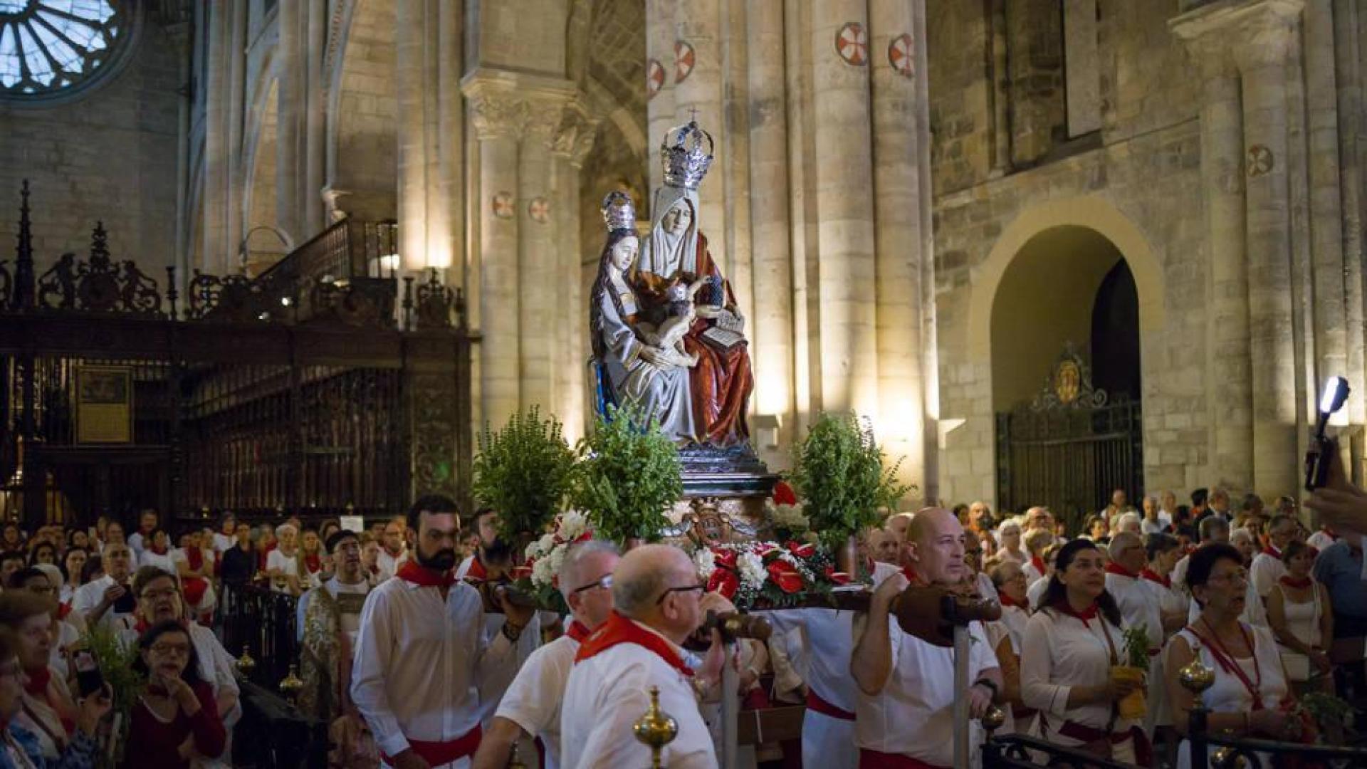 Devoción con las primeras luces del alba