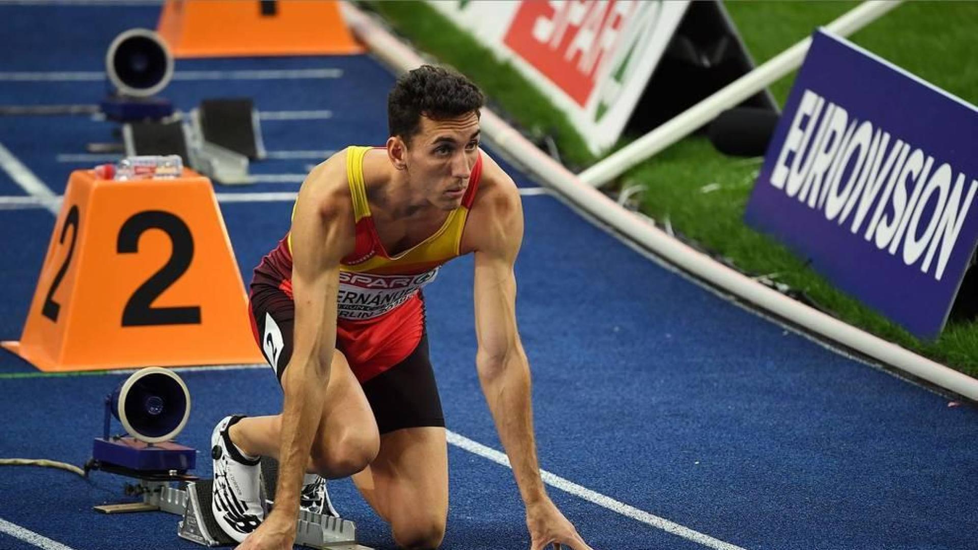 Sergio Fernández, el mejor atleta navarro, volverá a casa para defender su prueba, los 400 vallas
