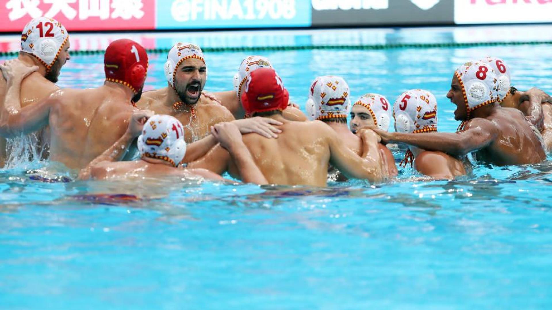 La selección española momentos antes del partido.