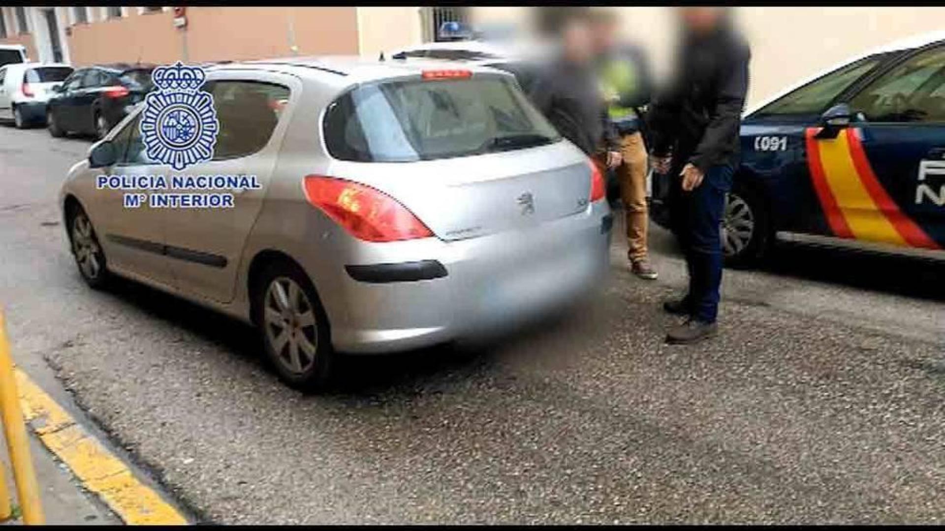Tres mujeres detenidas por cuatro robos con fuerza en lavanderías de Pamplona