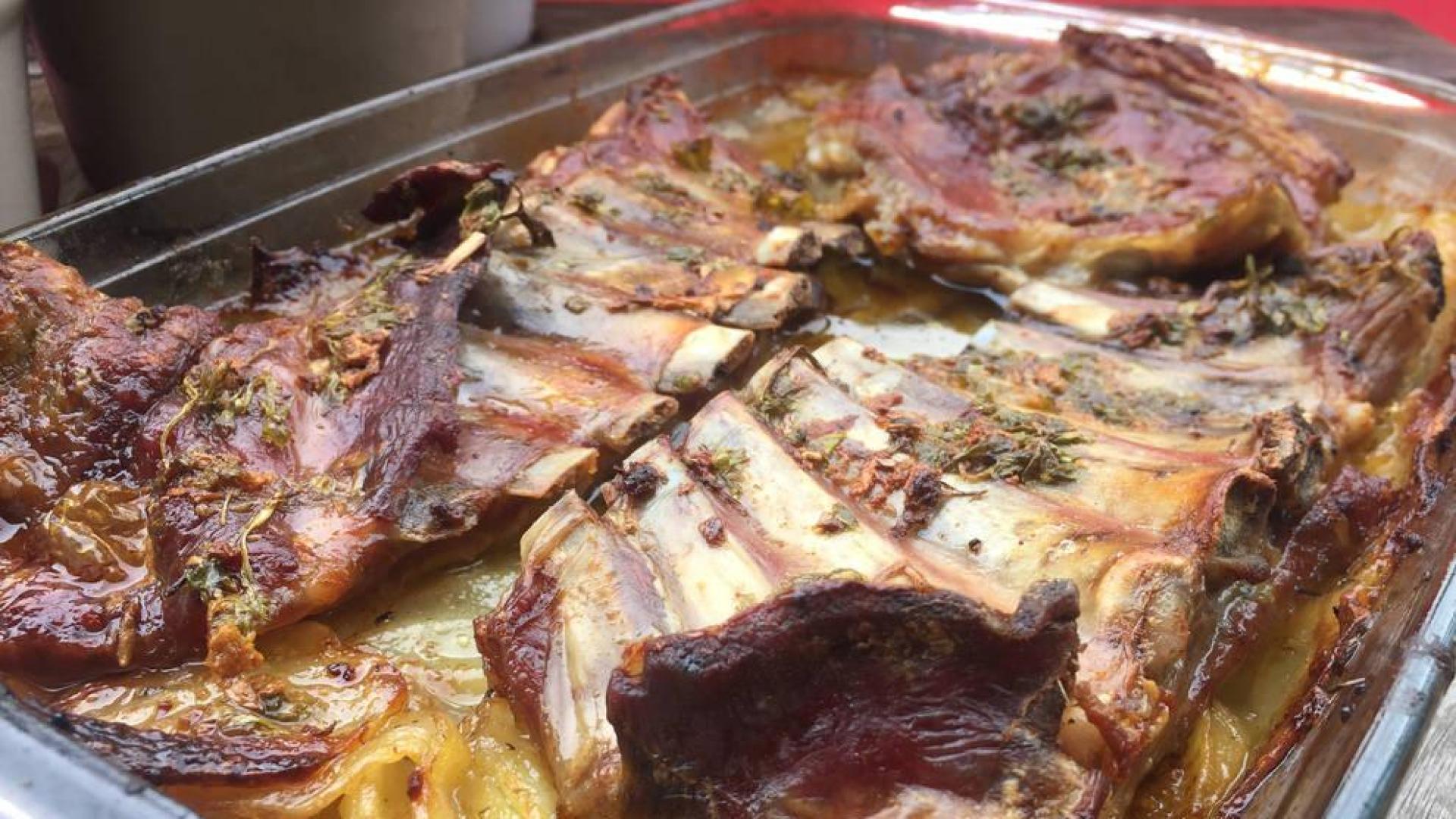 La deliciosa base de patatas es fundamental.