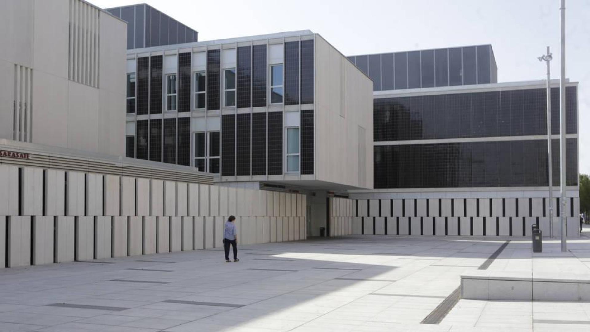 Educación publica la asignación de plazas en el Conservatorio Superior