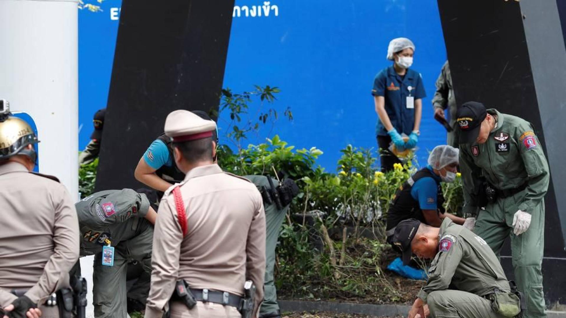 Al menos cuatro heridos al explotar varias bombas caseras en Bangkok