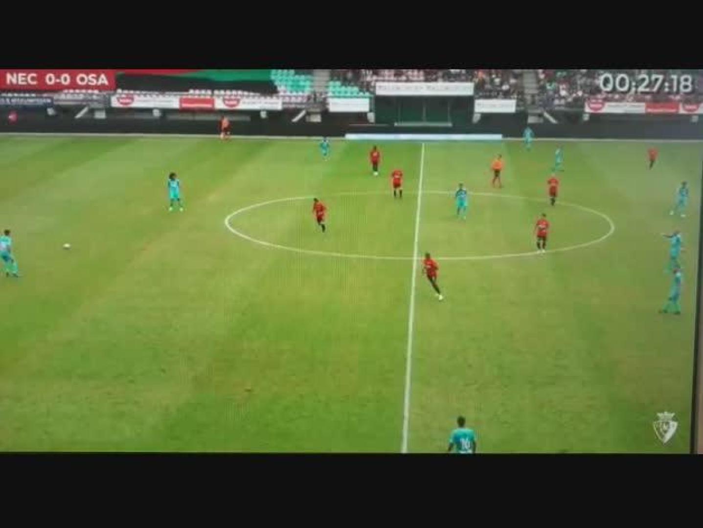 Jugada del 0-1 de Osasuna ante el NEC Nimega, obra de Marc Cardona