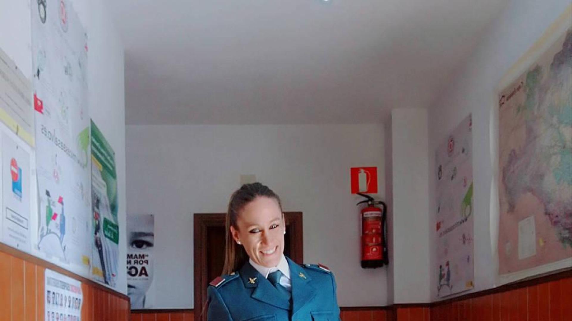 Vanessa Carrera Pérez, de 38 años, presta servicio en Peralta.