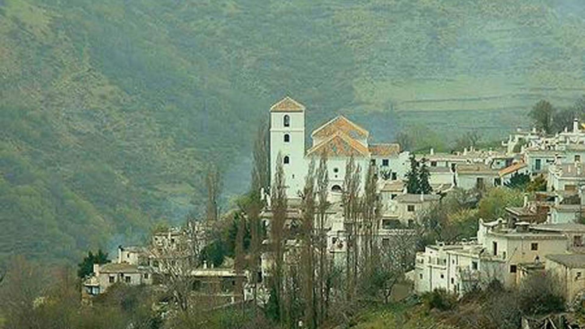 Ubicado en plena Alpujarra granadina, Bubión es uno de los diez municipios españoles de la red Cittaslow.