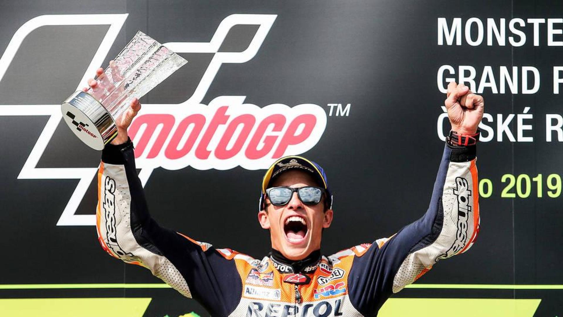 Márquez pilota sólo en Brno desde la salida hasta la meta
