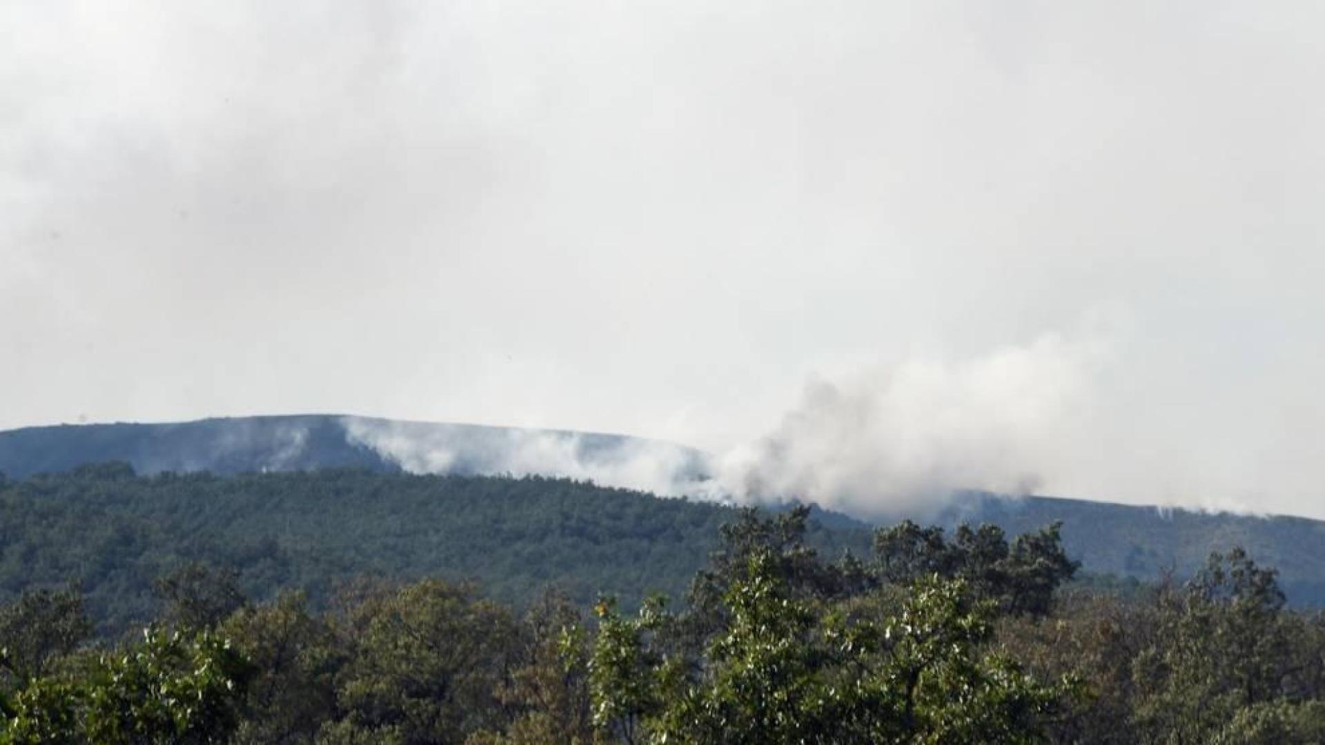 Dos incendios en Madrid y Segovia amenazan el Parque Nacional de Guadarrama