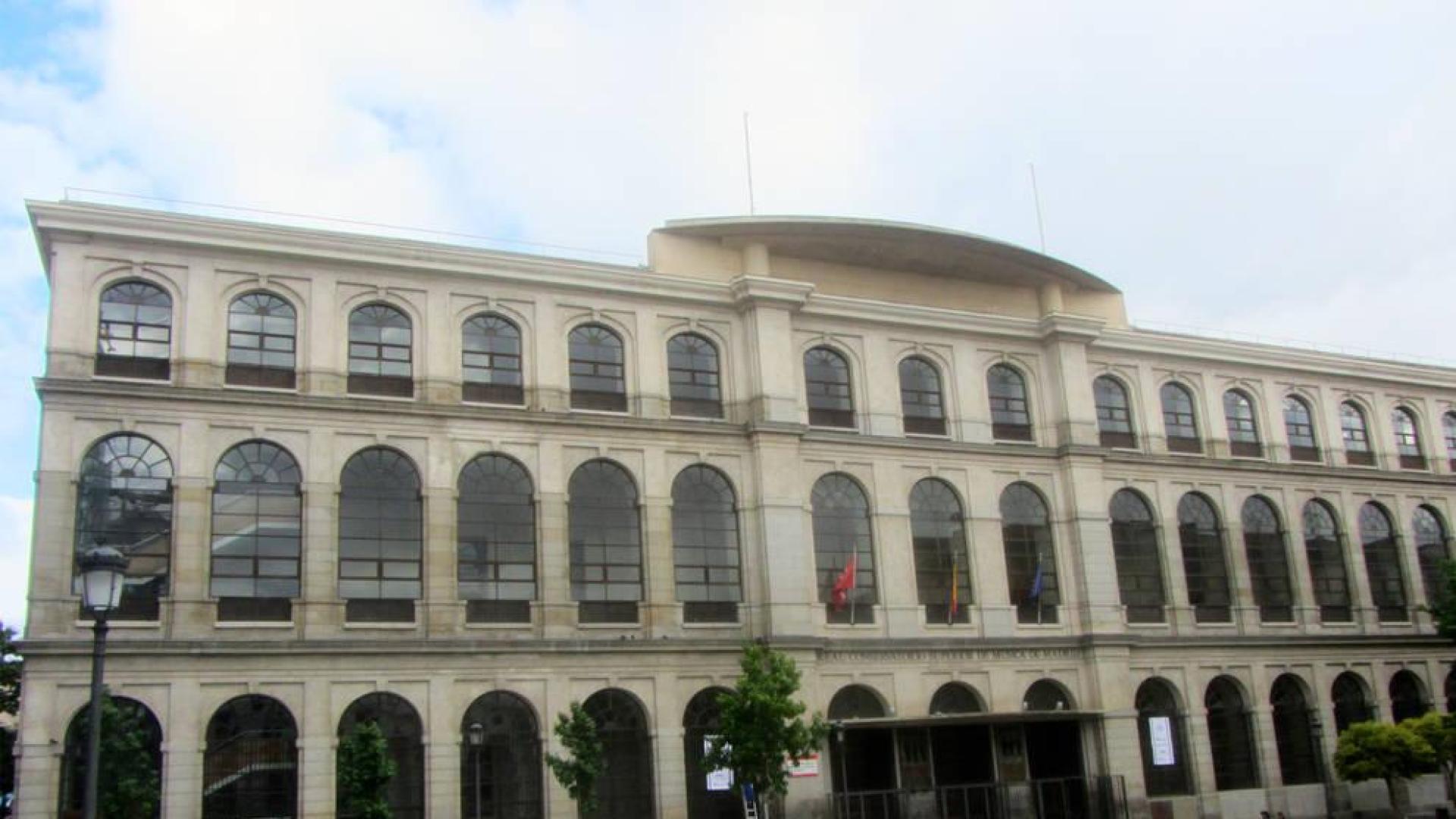 Exterior del Real Conservatorio de Música de Madrid.