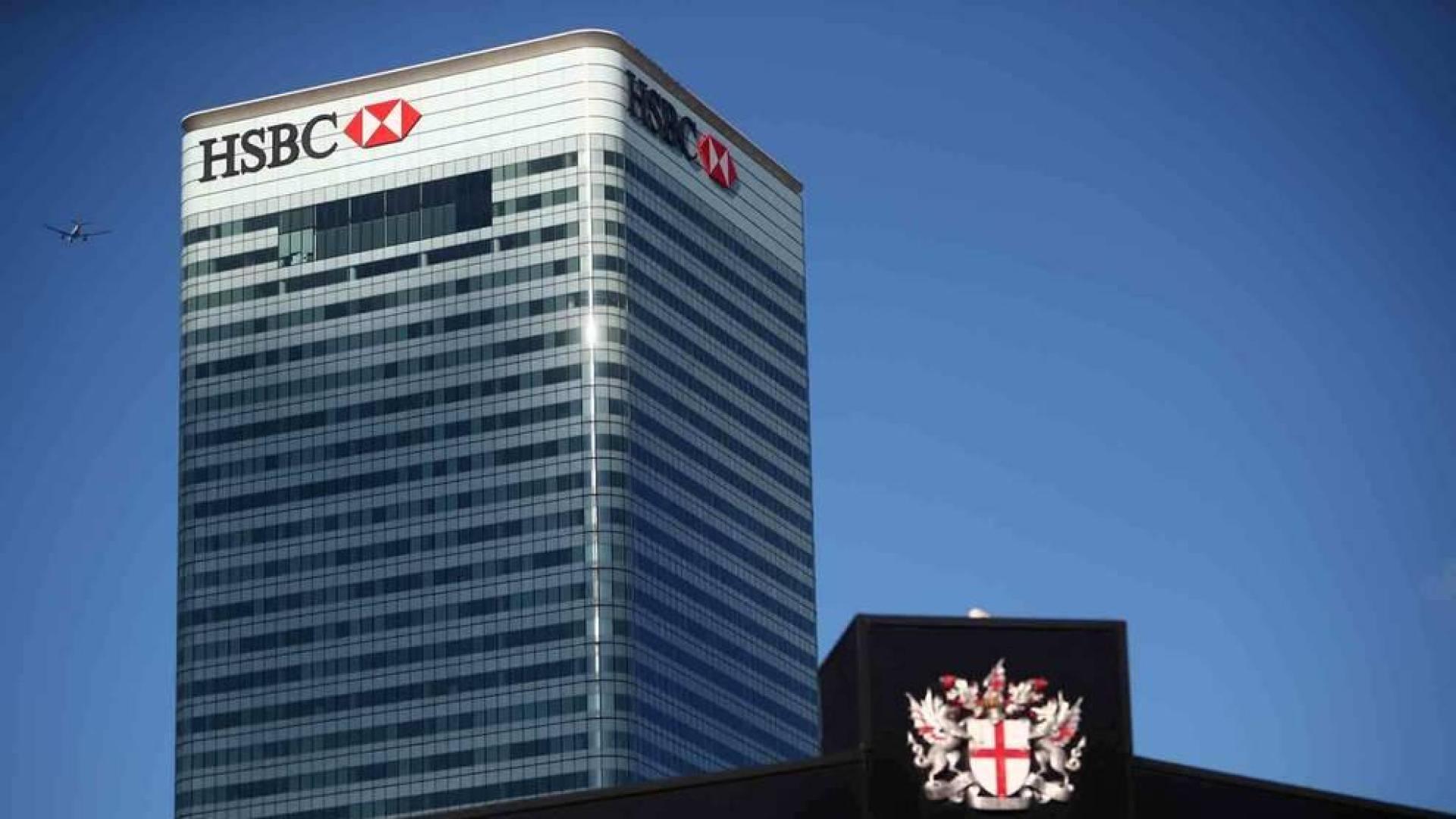 HSBC prescinde de su consejero delegado y recortará más de 4.000 empleos